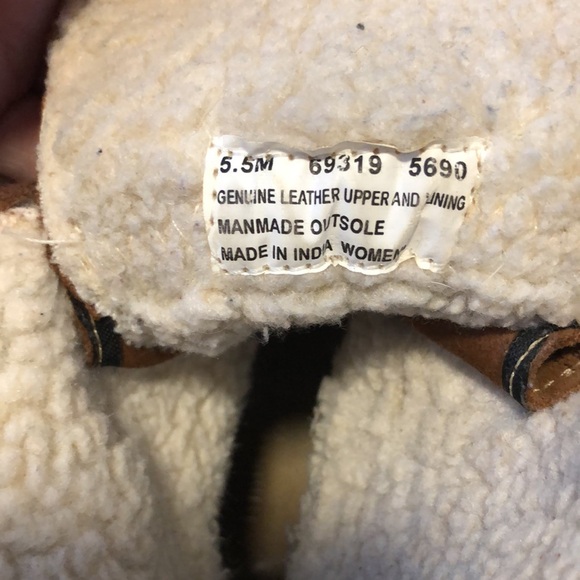 Sherpa lined Women’s Winter Boots - Picture 9 of 10